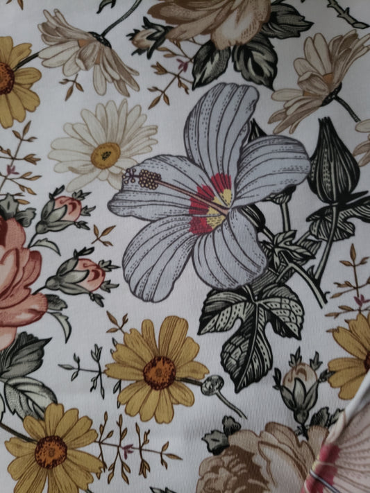 Reststück 1,30m French Terry, Sommer Sweat, Baumwolle, Stoff, Boho Vintage Flowers