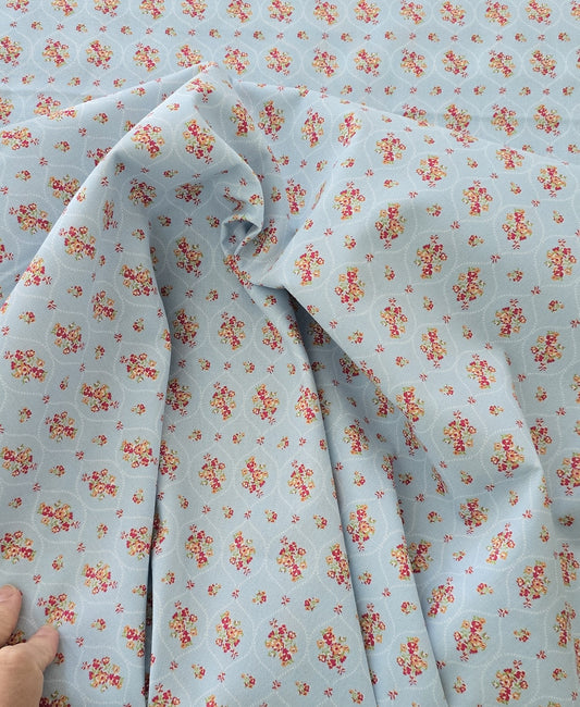 0,5m ,Westfalenstoffe Baumwolle, hellblau rot Rosen Bouquet,Organic Cotton