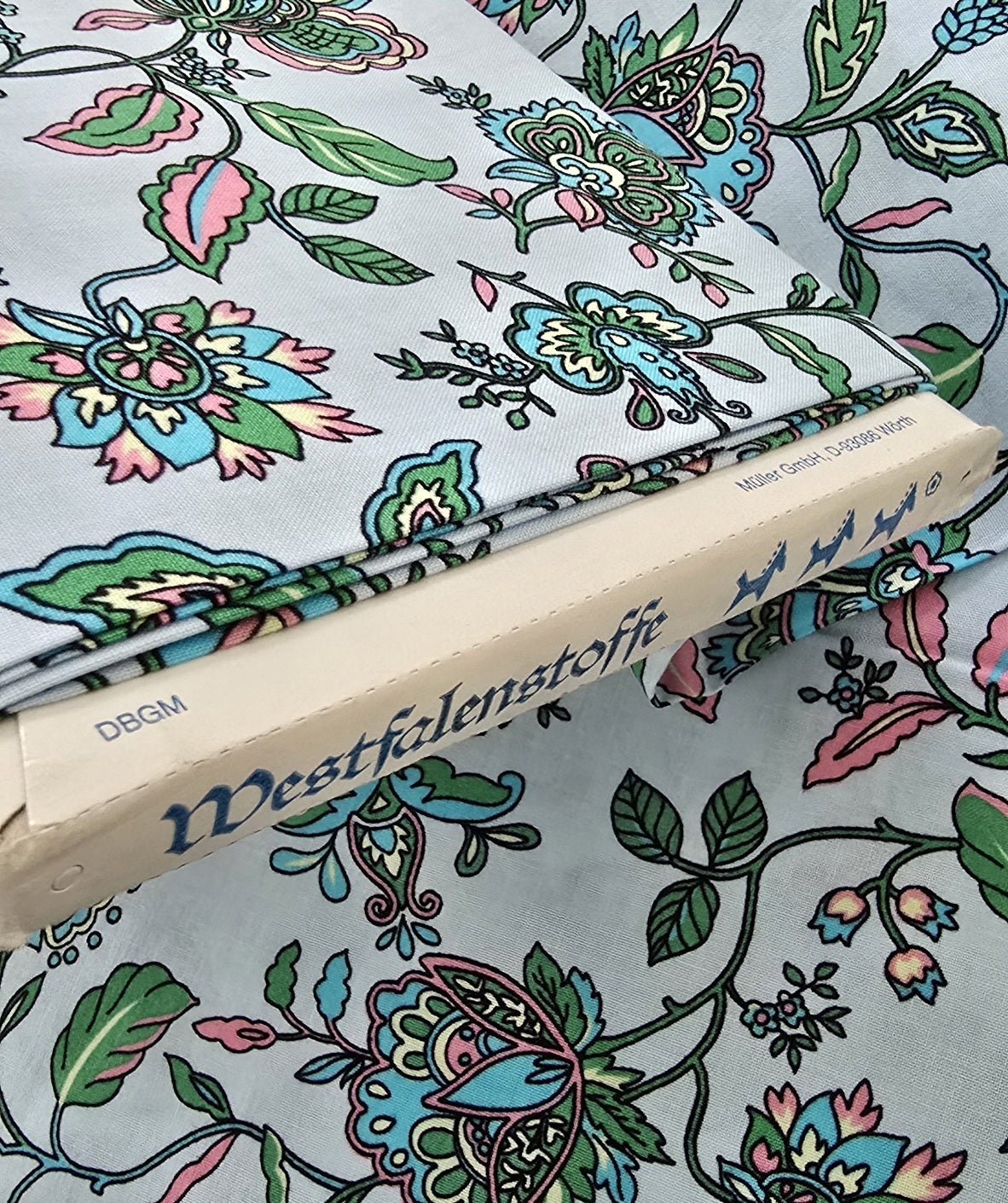 0,5m ,Westfalenstoffe Baumwolle, hellblau grün rosa, Blumen, Ornamente, Blumen, Paisley, Organic Cotton