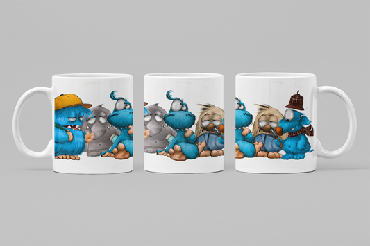 Monster Tasse „Detektiv & Chaos Crew“ – Handgemachte Orca Coating Keramiktasse mit lustigem Monster-Motiv