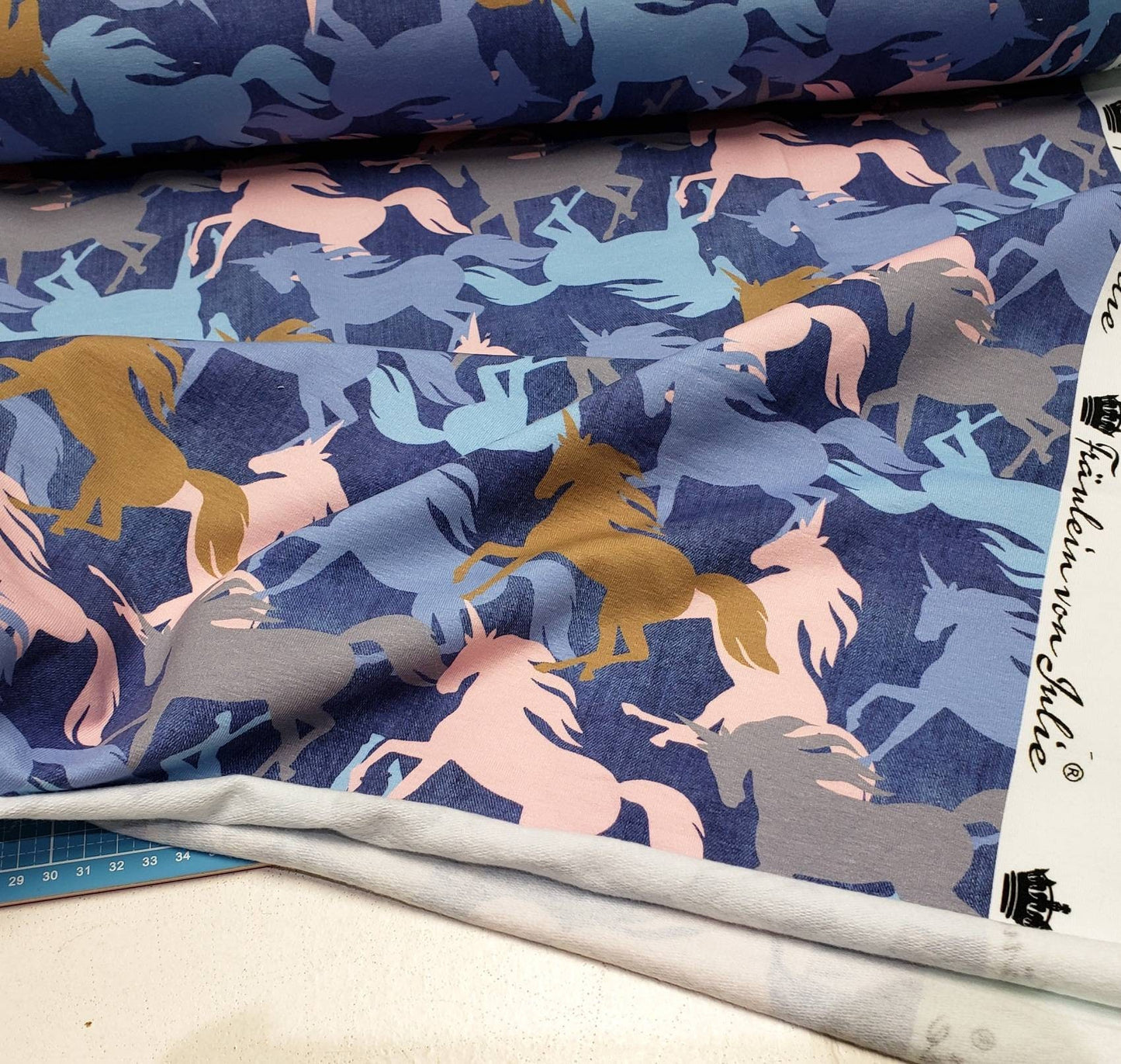 French Terry, Sommer Sweat, angerauht, Baumwolle, Stoff, blau, rosa Pferde