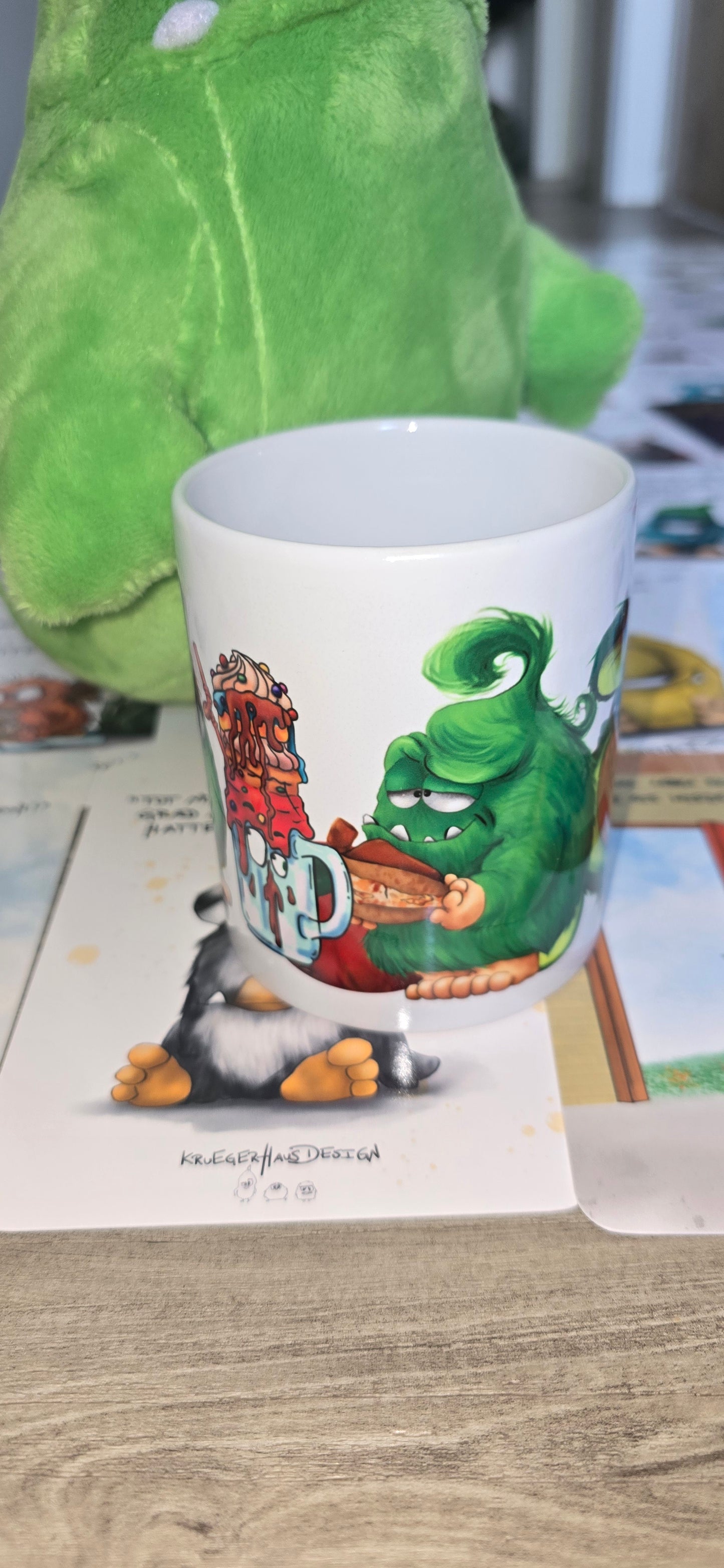 Pepe Monster Geschenkset mit Tasse & 10 Postkarten | FINAL SALE 34 €