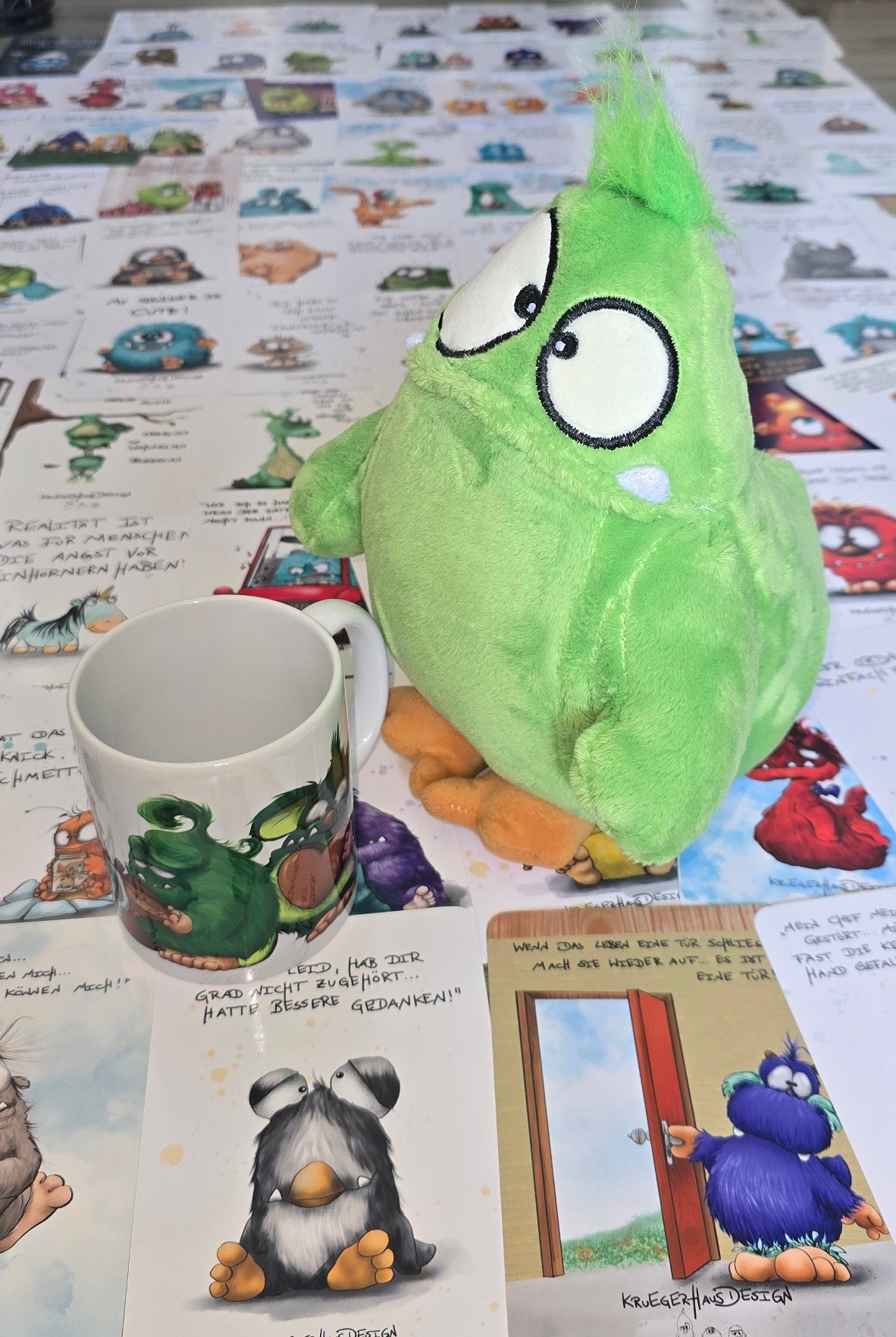Pepe Monster Geschenkset mit Tasse & 10 Postkarten | FINAL SALE 34 €