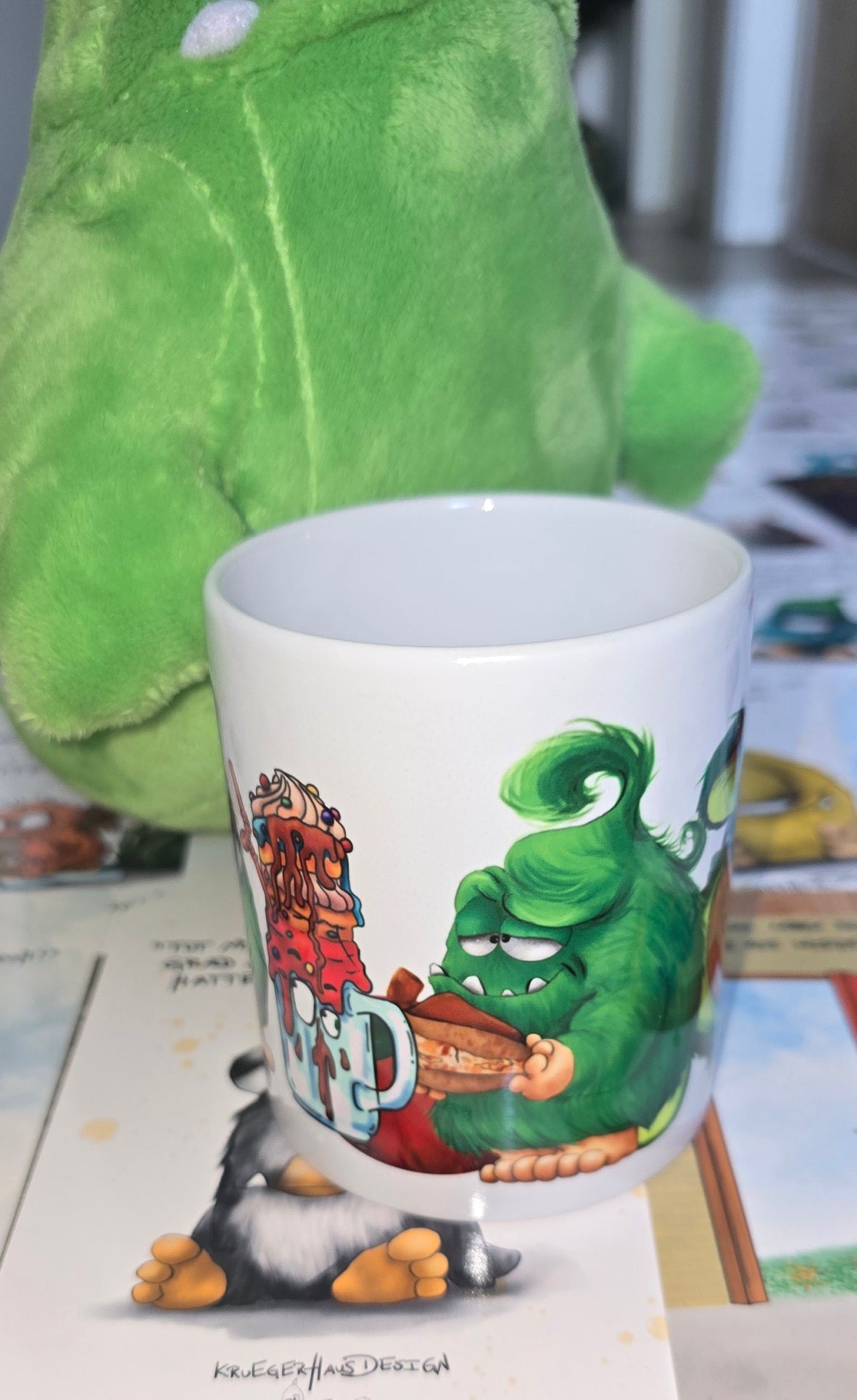 Pepe Monster Geschenkset mit Tasse & 10 Postkarten | FINAL SALE 34 €