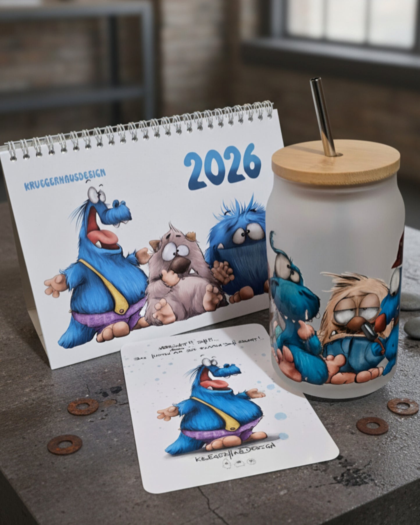 Geschenk Set aus Trinkglas mit Monster, Kalender und Postkarte, Einzigartig in blau